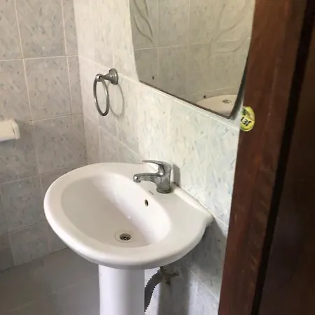 Tatys Homestay Daressalam Exterior foto